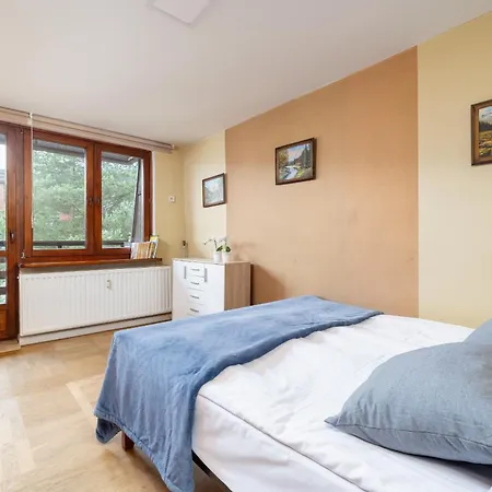 Osiedle Kasprusie Z 2 Balkonami Centrum By Renters